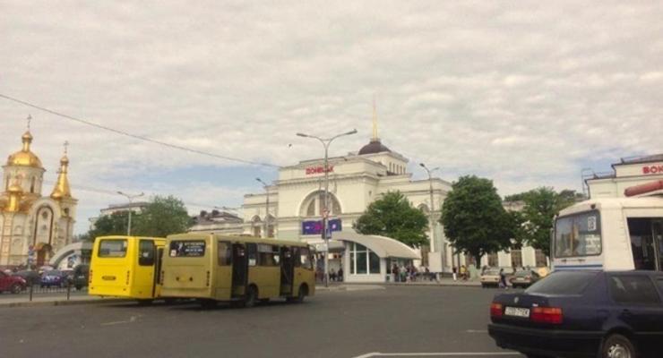 Улицы Донецка вечером будут патрулировать добровольческие отряды