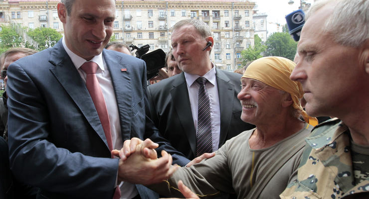 Кличко подписал первые распоряжения на посту мэра Киева