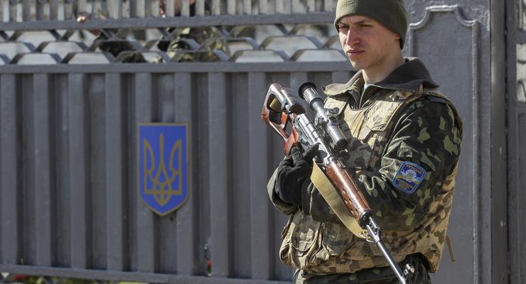 Яценюк рассказал, сколько Украина потратила на армию
