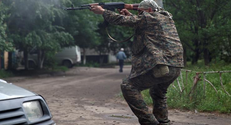 Сепаратистам удалось без сопротивления захватить воинскую часть в Луганске - СМИ