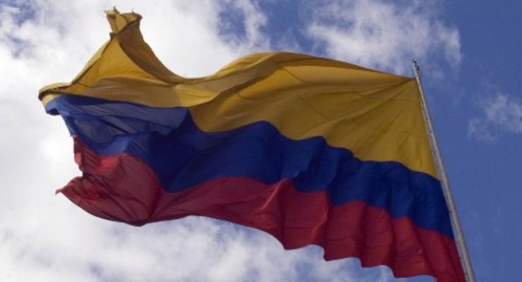 В Колумбии повстанцы решили прекратить вооруженные действия до 30 июня