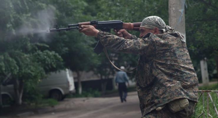 В Славянске Нацгвардия уничтожила огневую точку снайпера, который обстреливал блокпост