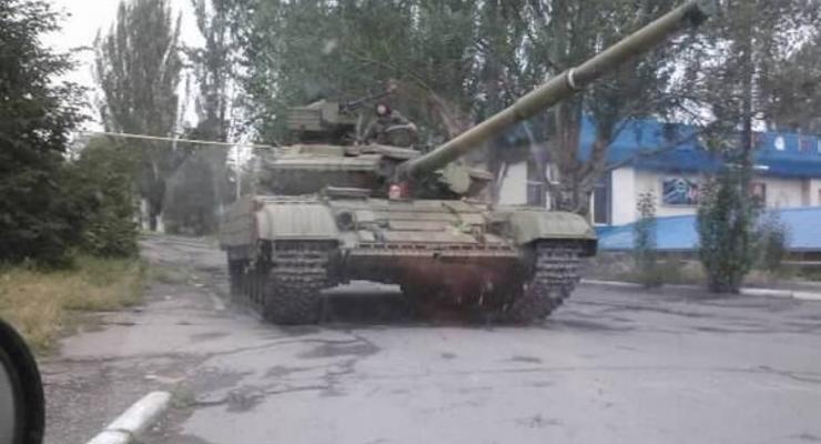 В Торезе неизвестные напали на танки и КамАЗ ДНР – СМИ