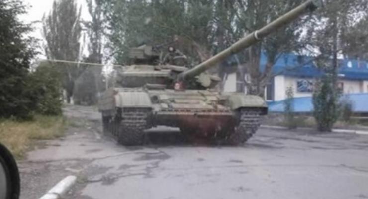 Госдеп США обвинил РФ в поставках танков на юго-восток Украины