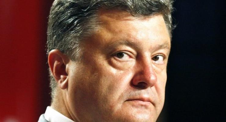 Теракт в Луганске: Порошенко требует от СБУ назвать виновных