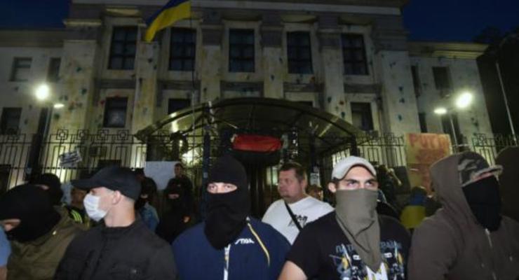 Москва недовольна отказом Совбеза осудить нападение на посольство