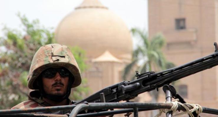 Пакистан объявил о военной операции против исламистов