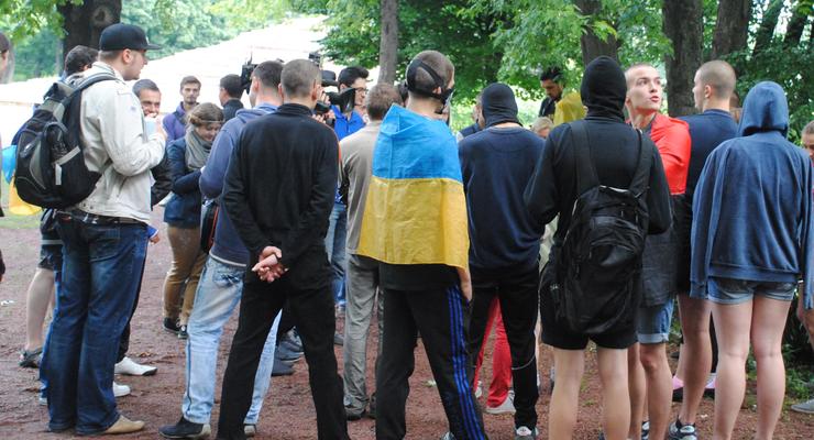 В Киеве прошла акция против войны на Донбассе