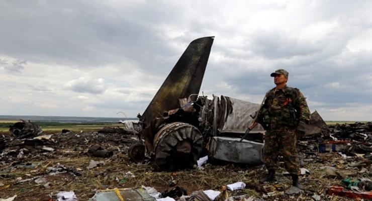 Рада создала комиссию по расследованию уничтожения самолета в Луганске