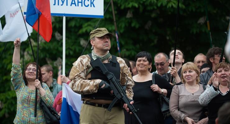 В Луганске начался обмен погибшими между боевиками и украинской армией - СМИ