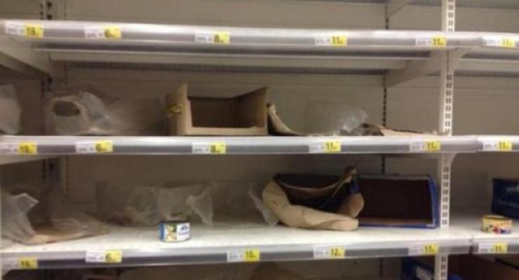 Продукты в Славянск привозят "передвижные магазины"