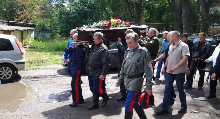 Как в российской глубинке хоронили наемника, убитого под Луганском