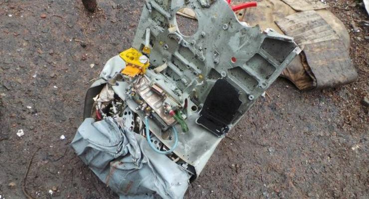 Следователи нашли тела погибших и самописец из вертолета, сбитого под Славянском