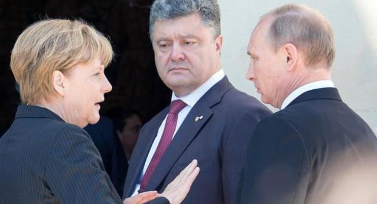Меркель и Олланд призвали стабилизировать ситуацию с безопасностью на Востоке