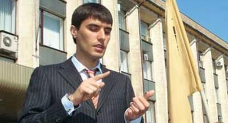 Левченко просит Правый сектор вернуть украденные сережки жены
