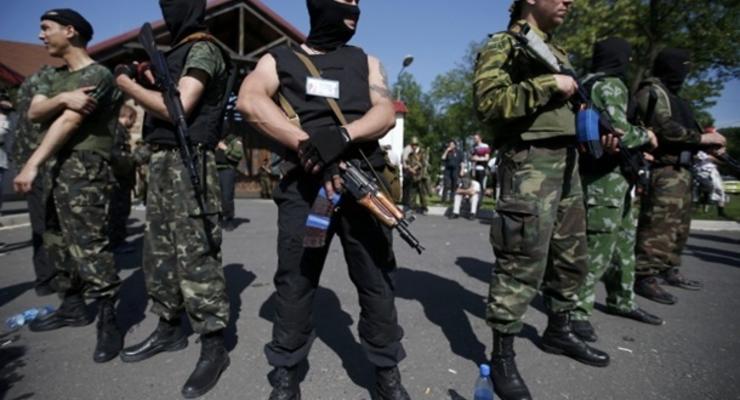 В Донецк прибыли вооруженные люди из Славянска и Краматорска - ДонОГА