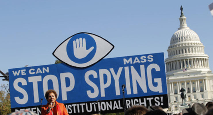 США уличили в слежке за рядовыми интернет-пользователями