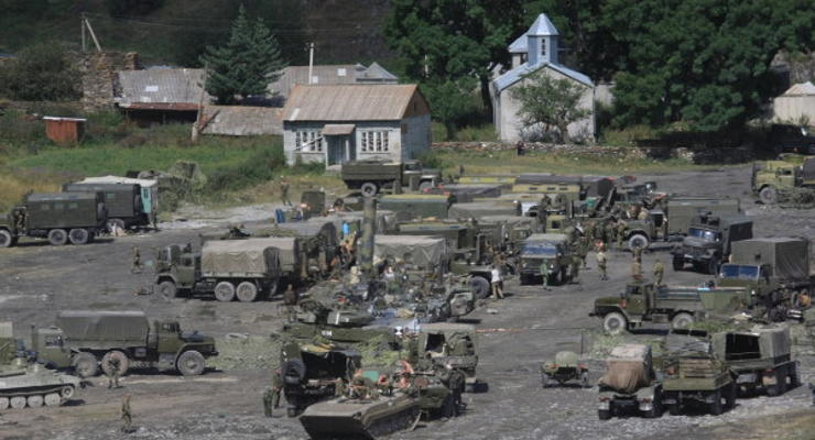 Крым передаст Минобороны России 98 украинских военных городков
