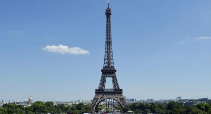 Франция: исламисты хотели взорвать Эйфелеву башню