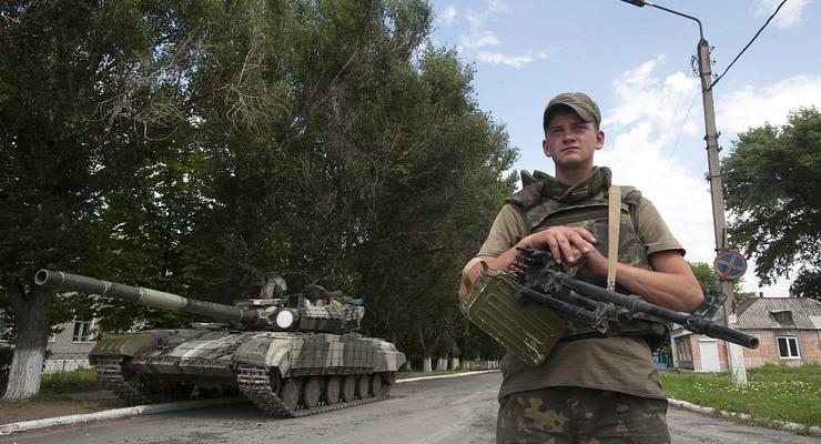 Украинские военные укрепляют позиции в Северске (фото)
