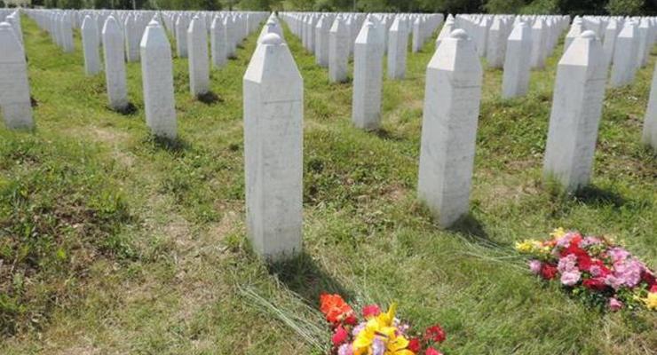 Нидерланды признаны виновными в гибели 300 мусульман в Сребренице