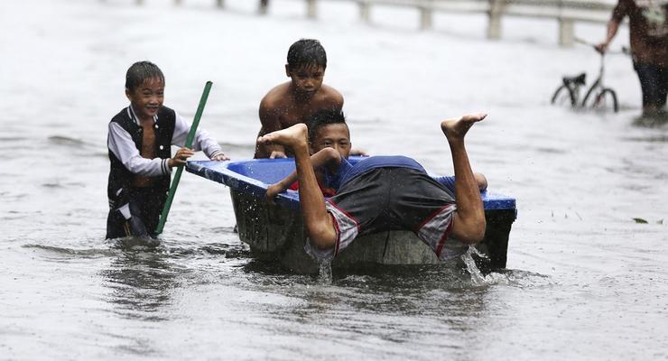 «Бог грома» напал на Филиппины: фото последствий мощного тайфуна