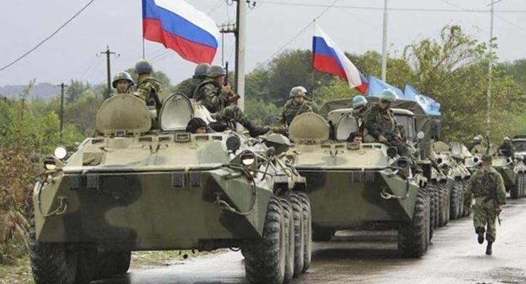 РФ продолжает стягивать войска к границе - СНБО