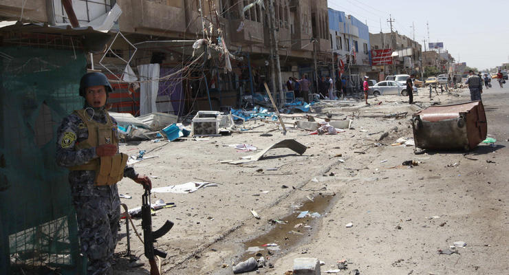В Багдаде террорист-смертник произвел взрыв: погибли 23 человека