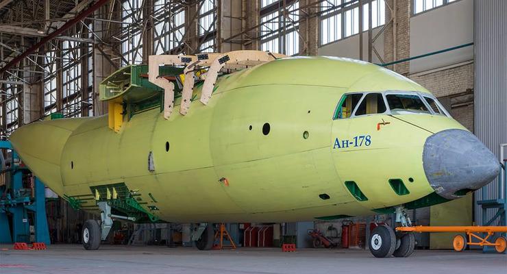 Украина готовит новый транспортный самолет Ан-178 (фото)