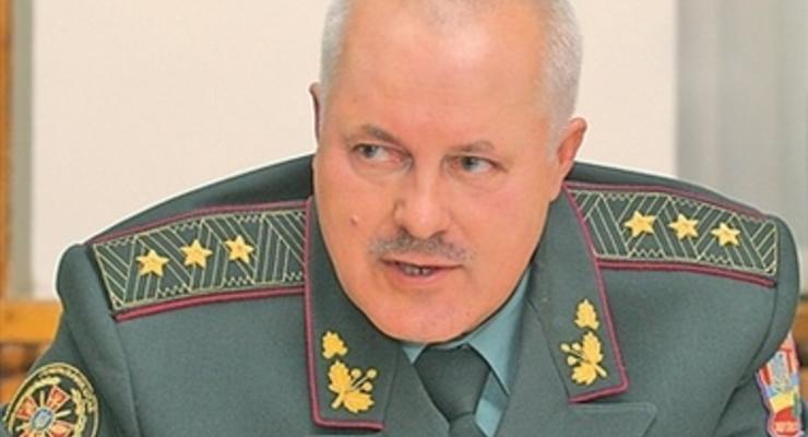 Экс-начальник Генштаба Замана: Из 200 тысяч армейских в АТО воюет 20-25 тысяч