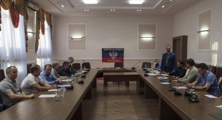 Контактная группа по Донбассу начала работу в Минске