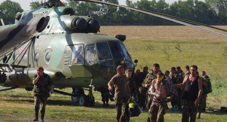 Россия передала Украине четырех раненых военных