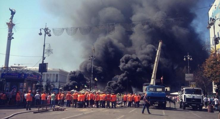"Зачистка" баррикад на Майдане, 7 августа (видео)