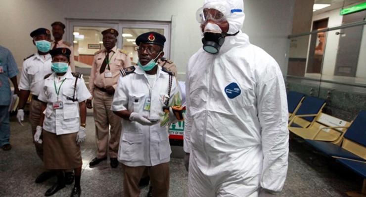 В Руанде помещен в карантин пациент с подозрением на лихорадку Эбола