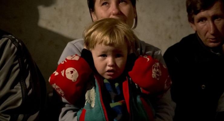 За ночь в бомбоубежищах Донецка родилось три ребенка