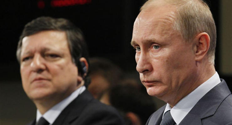 Путин сообщил Баррозу об отправлении российского гуманитарного конвоя в Украину