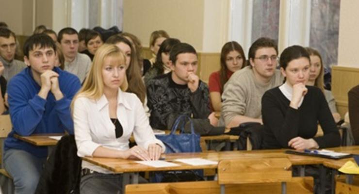 Студентам из Донбасса разрешили отложить оплату обучения до конца года