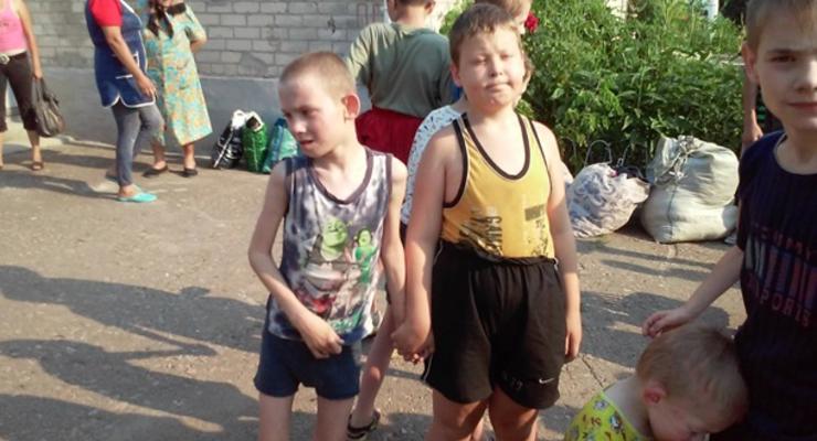 Похищенных детей-инвалидов вернули в Украину