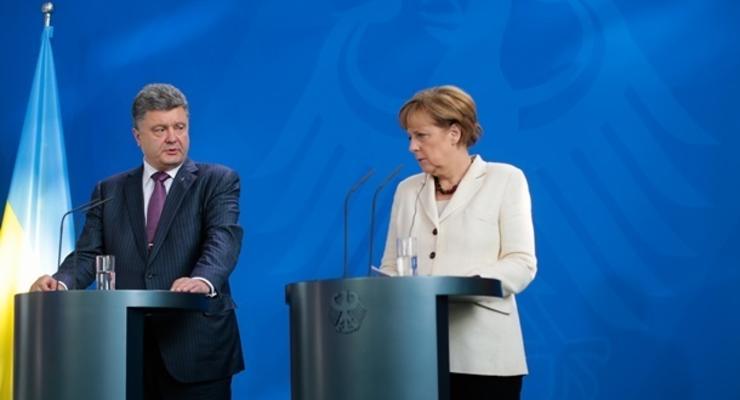 Порошенко предложил Меркель приехать в Украину на следующей неделе