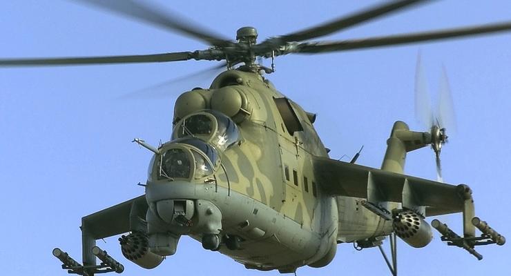 СНБО: террористы сбили вертолет Ми-24, экипаж погиб