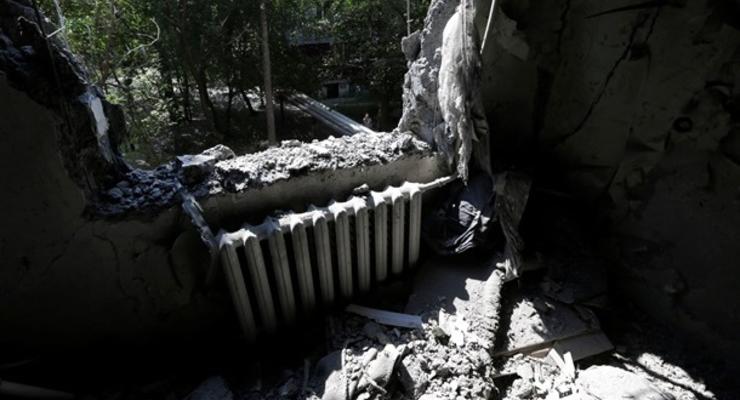 В результате утреннего артобстрела в Донецке погибли трое мирных жителей
