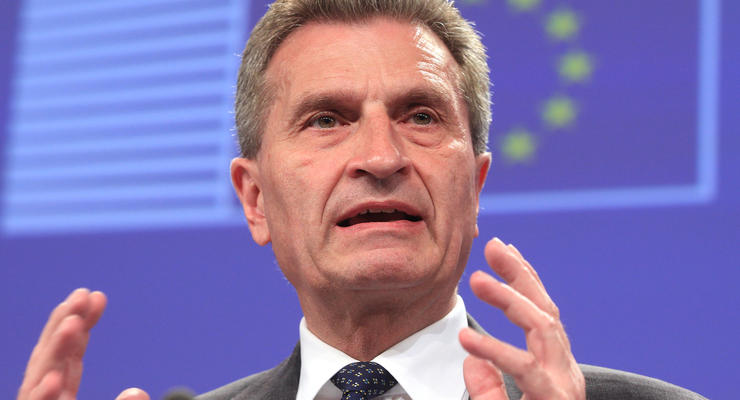 Еврокомиссар: ЕС разрабатывает сценарий на случай прекращения поставок газа из РФ