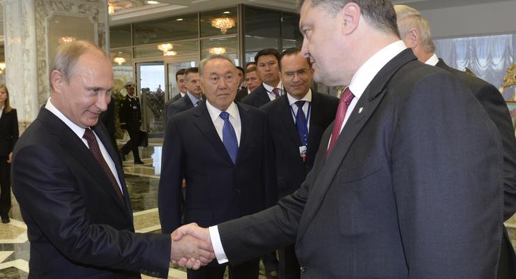 Путин и Порошенко пожали друг другу руки на встрече в Минске (фото, видео)