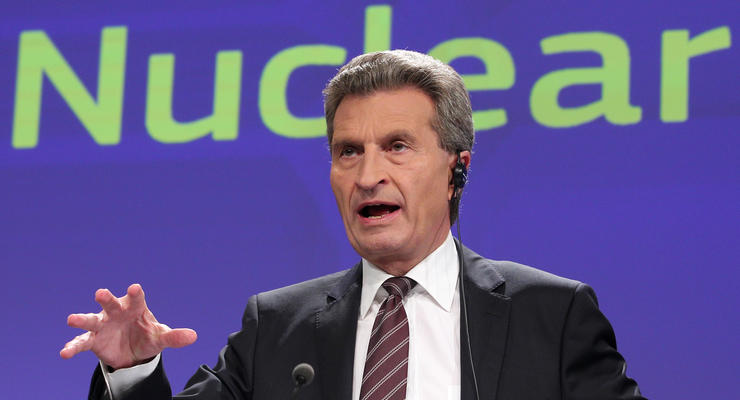 Комиссар ЕС: Необходимо "промежуточное решение" газового спора между РФ и Украиной