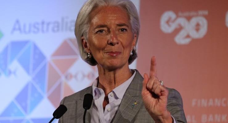 Глава МВФ продолжит работу, несмотря на разбирательства
