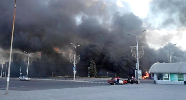 Пожар на привокзальной площади в Донецке