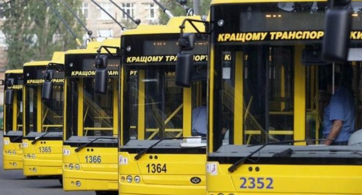 В центре Киева появились новые остановки общественного транспорта