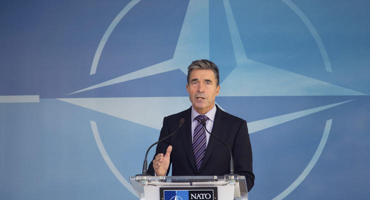 НАТО разместит в Европе группу быстрого реагирования для обороны от РФ