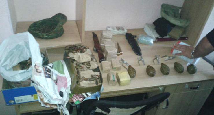 В Тернополе задержаны двое мужчин с грузом патронов