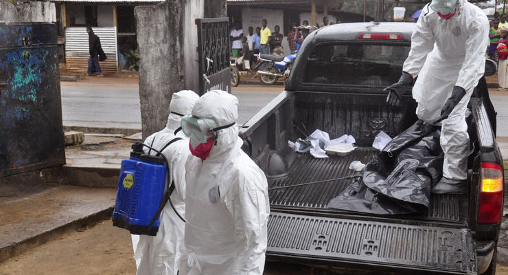 Президент Либерии призывает мировое сообщество помочь в борьбе с вирусом Эбола